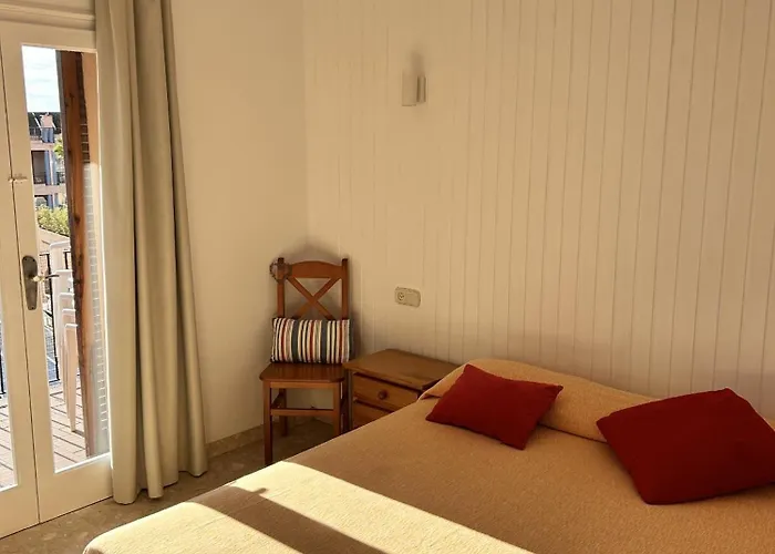 Isard 4 Bis Junto A La Playa Χιρόνα