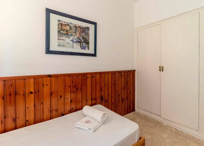 Isard 4 Bis Junto A La Playa Χιρόνα